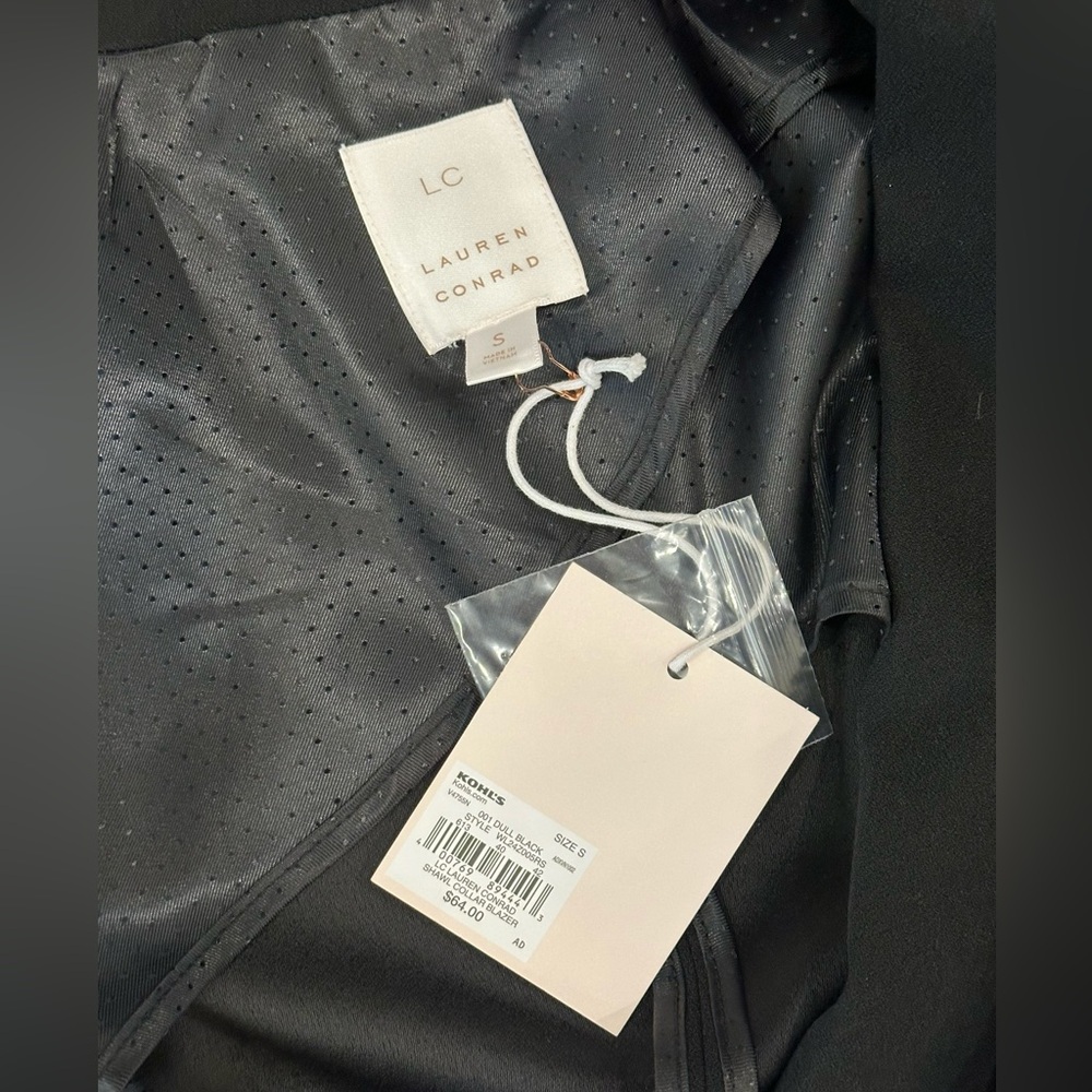 Two Lauren Conrad Blazers, Size Small! Floral and Black. - Picture 7 of 7